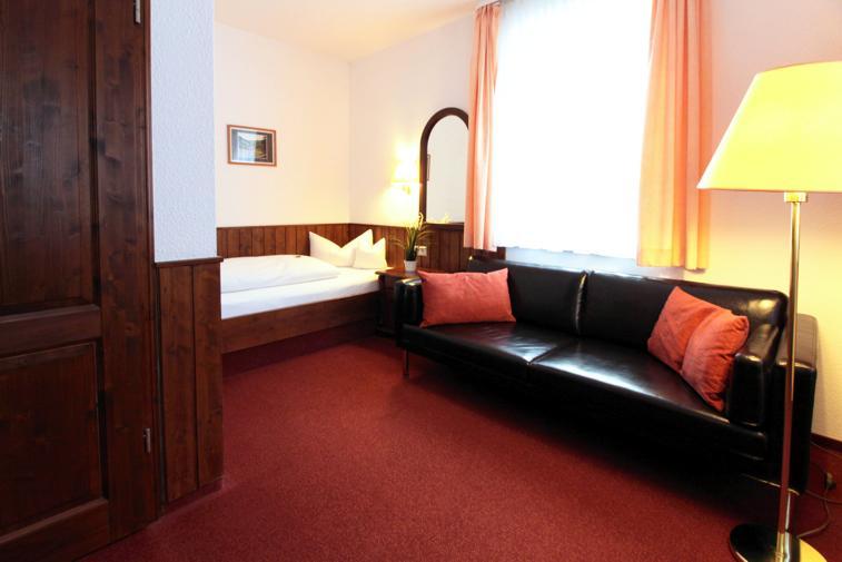 Hotel Promenadenhof Weissensee  Bagian luar foto